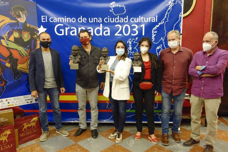 Presentación del festival, con las estatuillas de los Premios Lorca. 