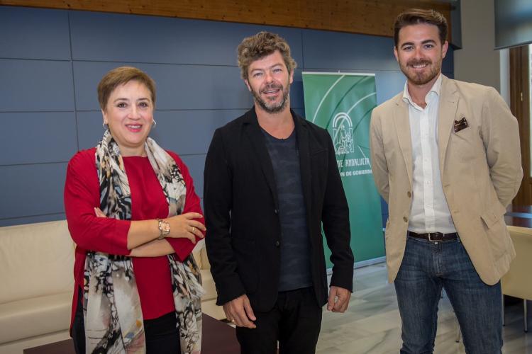 Heras-Casado flanqueado por García y Quero. Heras-Casado flanqueado por García y Quero.