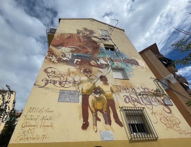 El mural a Jesús Arias y sus hermanos en la Chana.
