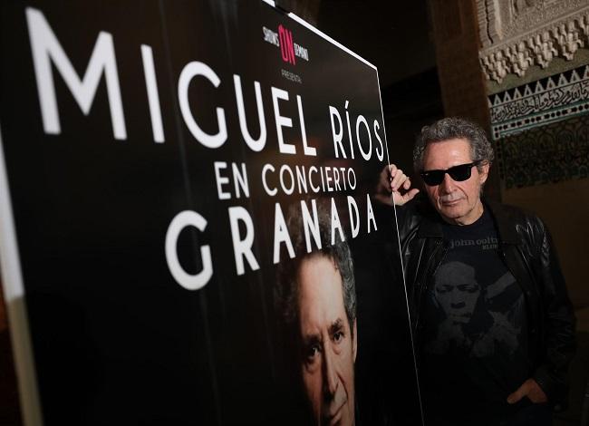 Miguel Ríos, en la presentación de un concierto en Granada.