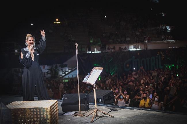 Niña Pastori sobre el escenario de Motril en Vivo.
