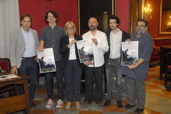 Presentación de la ópera en el Ayuntamiento.