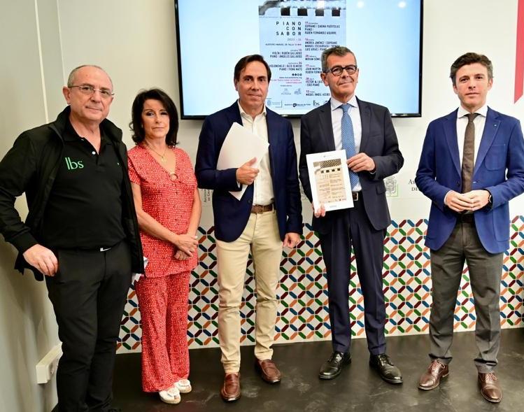 Presentación del ciclo musical-gastronómico.