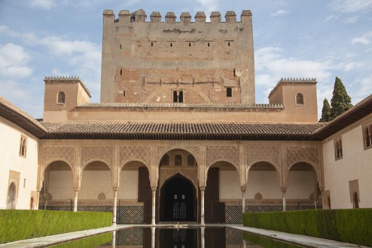 El patio de los Arrayanes, de la Alhambra.