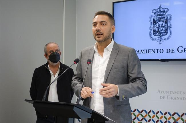 Eduardo Castillo durante la presentación del documental.