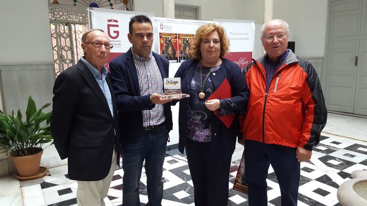 Presentación de la muestra en el Palacio de los Condes de Gabia.