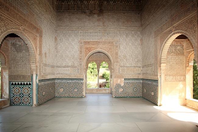 Interior de la Torre de la Cautiva.