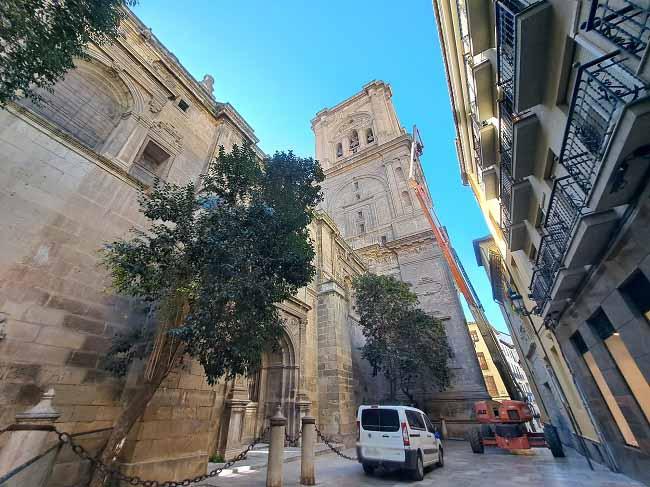 Trabajos, este martes, en la Torre de la Catedral.