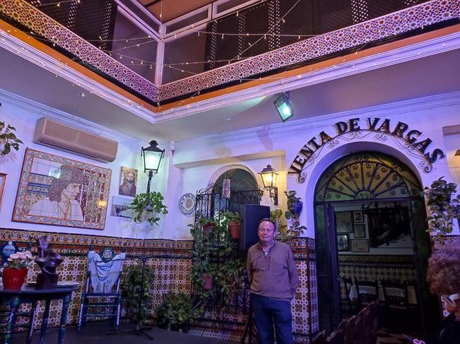 el poeta hueteño Manuel Jesús Gámiz en la Venta de Vargas.