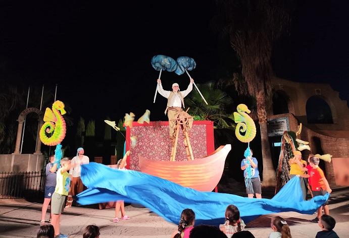 Niños y mayores disfrutarán de espectáculos nocturnos al aire libre.