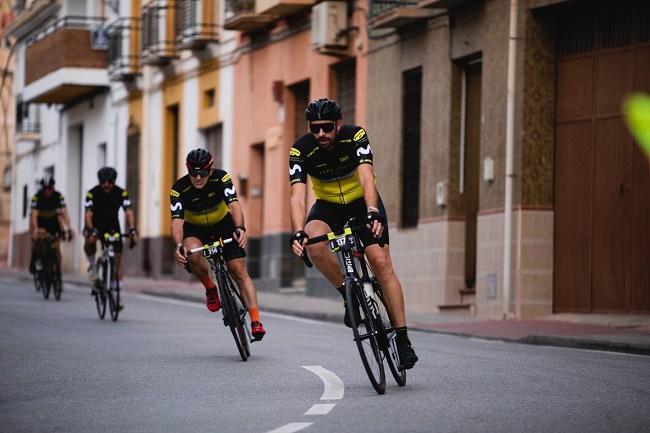 Detalle de ciclistas participantes en la etapa. 