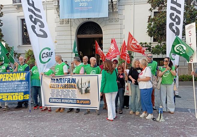 Concentración este viernes frente al Ayuntamiento. 