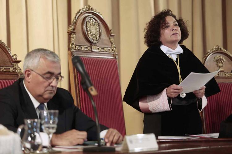 Pilar Aranda durante su intervención en el acto de apertura del curso académico 2016-2017.