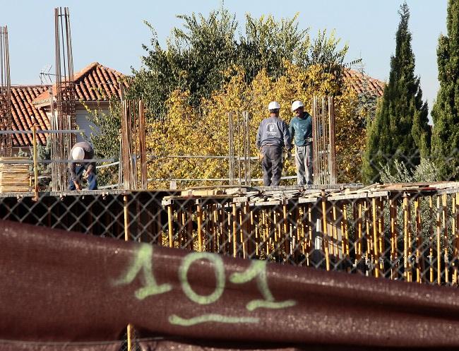 Imagen de archivo de trabajadores en una obra.