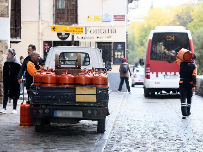 La capital camina, alerta el sindicato, hacia un espacio reservado para turistas.