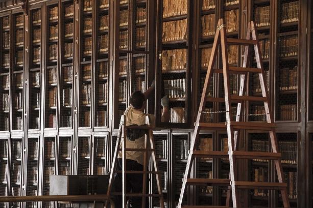 Biblioteca del Hospital Real. 