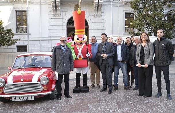 En el pasacalles participarán ocho grandes soldaditos de plomo.