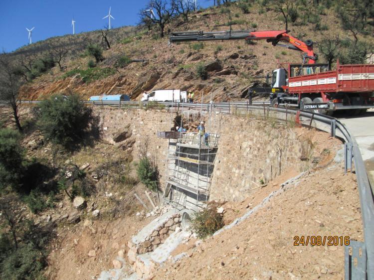 Obras en la carretera entre Lújar y Motril.