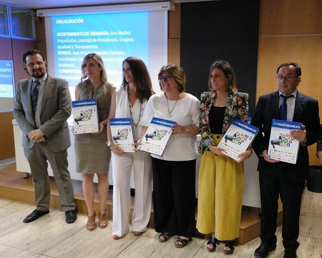 Algunos de los participantes en el encuentro.