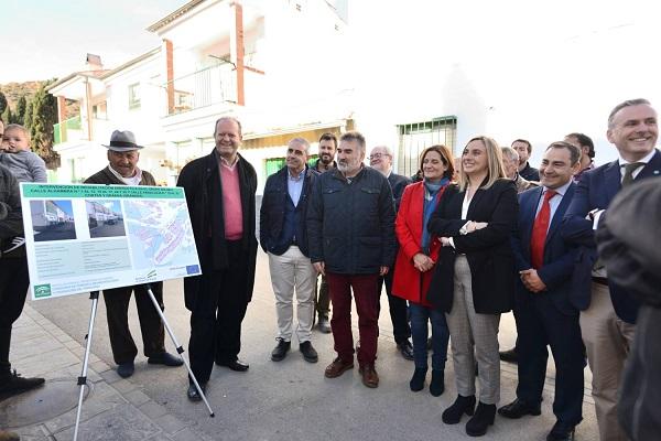 La consejera Marifrán Carazo ha visitado el municipio.