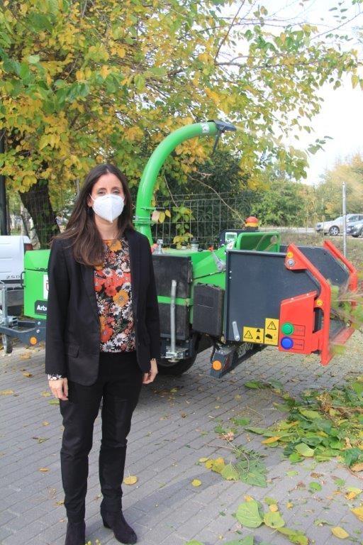 La diputada de Medio Ambiente y Protección Animal. La diputada de Medio Ambiente y Protección Animal.