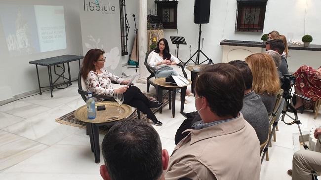 Beatriz Díaz Valenzuela y Mar de Miguel, este miércoles en Granada.