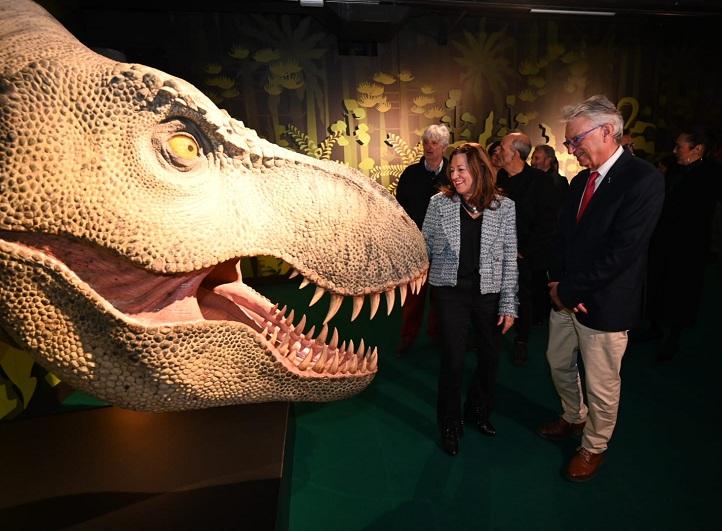 Concavenator corcovatus, el dinosaurio estrella de la exposición. 