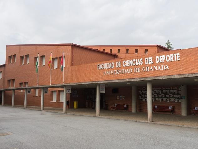 Facultad de Ciencias del Deporte, el antiguo INEF. 