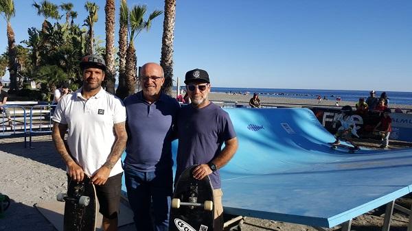 La actividad ha contado con los mejores deportistas en 'skate surf'. La actividad ha contado con los mejores deportistas en 'skate surf'.