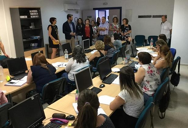 Visita al aula formativa en Huétor Tájar.