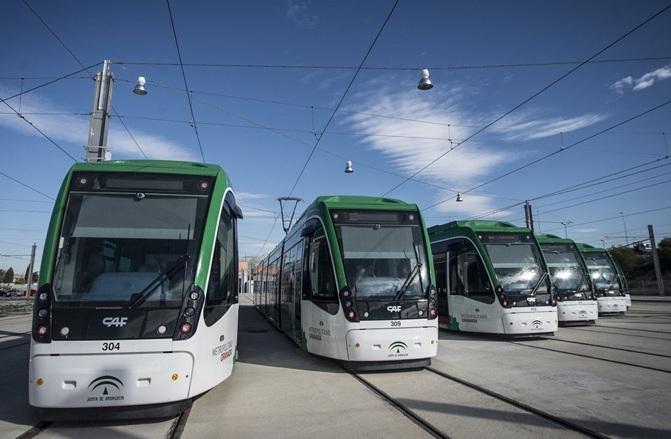 Vehículos del metro de Granada. 