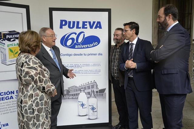 Presentación de la muestra sobre Puleva. 