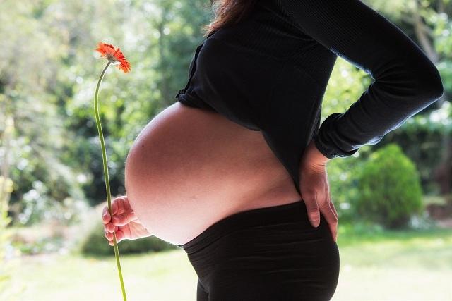El estrés durante el embarazo tiene importantes repercusiones tanto en la madre como en el bebé.