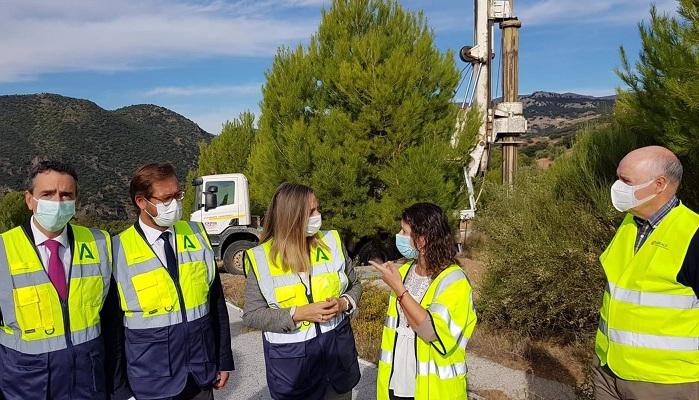 Visita de la consejera Marifrán Carazo a la zona de las obras. 