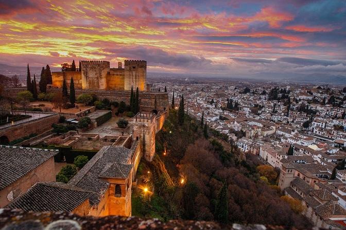 Vista de la Alhambra y la ciudad. 