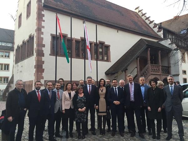 Visita de la delegación granadina a la Cámara de Friburgo.