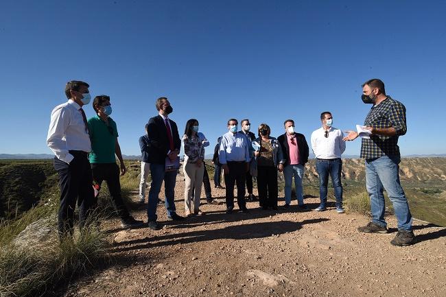 Un momento de la visita al Geoparque, que ha comenzado en los Badlands de Gorafe.