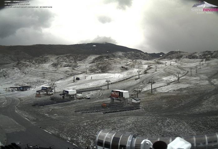 Imagen de Borreguiles a las 15.33 horas. Imagen de Borreguiles a las 15.33 horas.