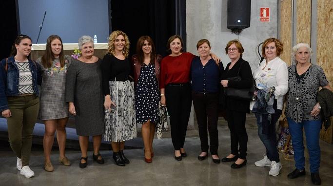 Participantes en un encuentro de mujeres celebrado en Órgiva. 
