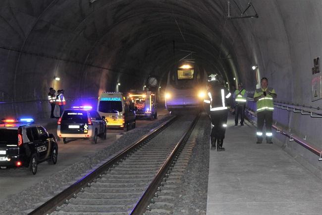 Simulacro en el túnel de Archidona.