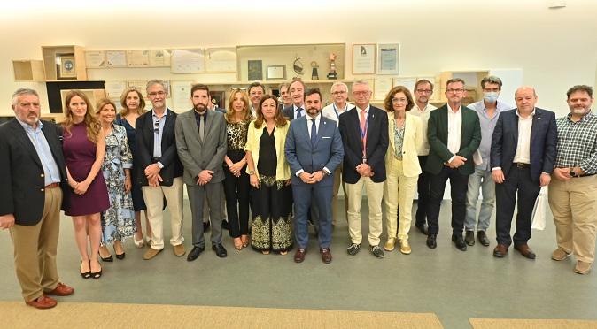 Foto de familia del Consejo Rector, reunido este miércoles. 