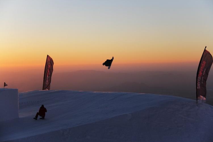 Josito Aragón, en un espectacular salto. 