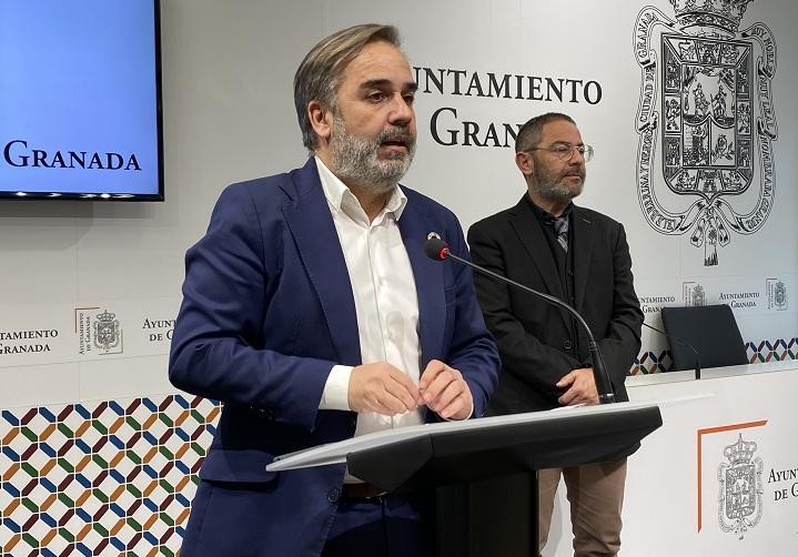 Jacobo Calvo, en primer plano, y Miguel Ángel Fernández.
