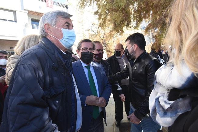 El presidente de la Diputación con los secretarios generales de CCOO y UGT.