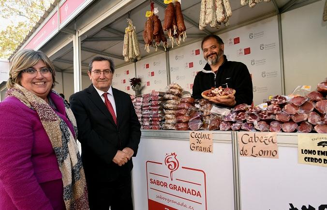 Uno de los puestos de Sabor Granada en el Humilladero Uno de los puestos de Sabor Granada en el Humilladero.