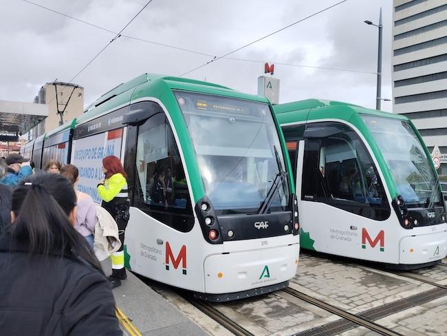 Momento del corte del Metropolitano.