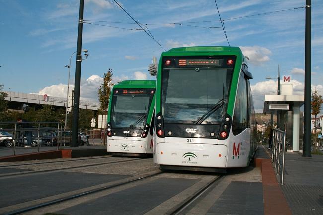 Trenes del Metro de Granada. 