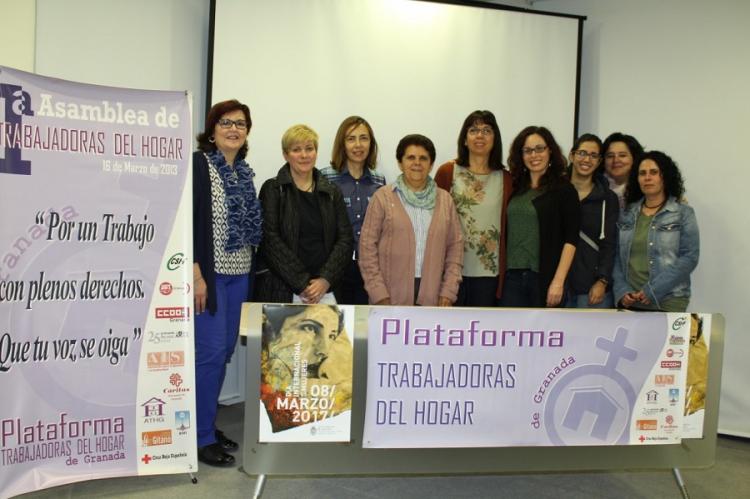 Las integrantes de la plataforma, este jueves en rueda de prensa.