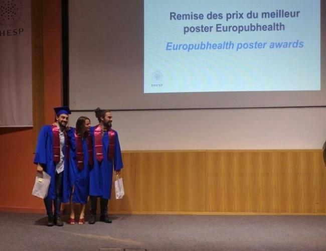 Los premiados por su trabajo fin de máster, de izquierda a derecha Izan López Fernández, Clémence Kopeikin y Yanak López Fernández. Los premiados por su trabajo fin de máster, de izquierda a derecha Izan López Fernández, Clémence Kopeikin y Yanak López Fernández.