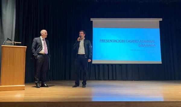 El auditorio Jorge García Tudela acogió el acto de presentación.